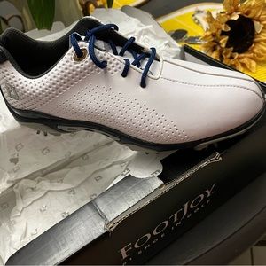 Junior Golf Shoes